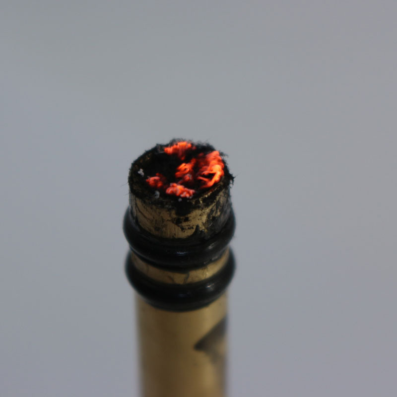 ポータブルファイヤーピストン、手動空気圧縮ファイヤースタータ - Fire Piston Starter のレビューと価格