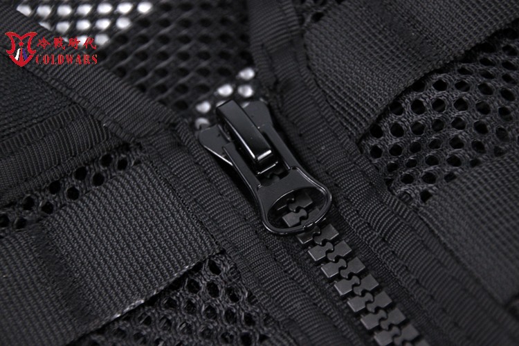 冷戦時代のレプリカ特殊部隊モジュラー V2 タクティカル ベ - Outdoor Adventure Vest のレビューと価格