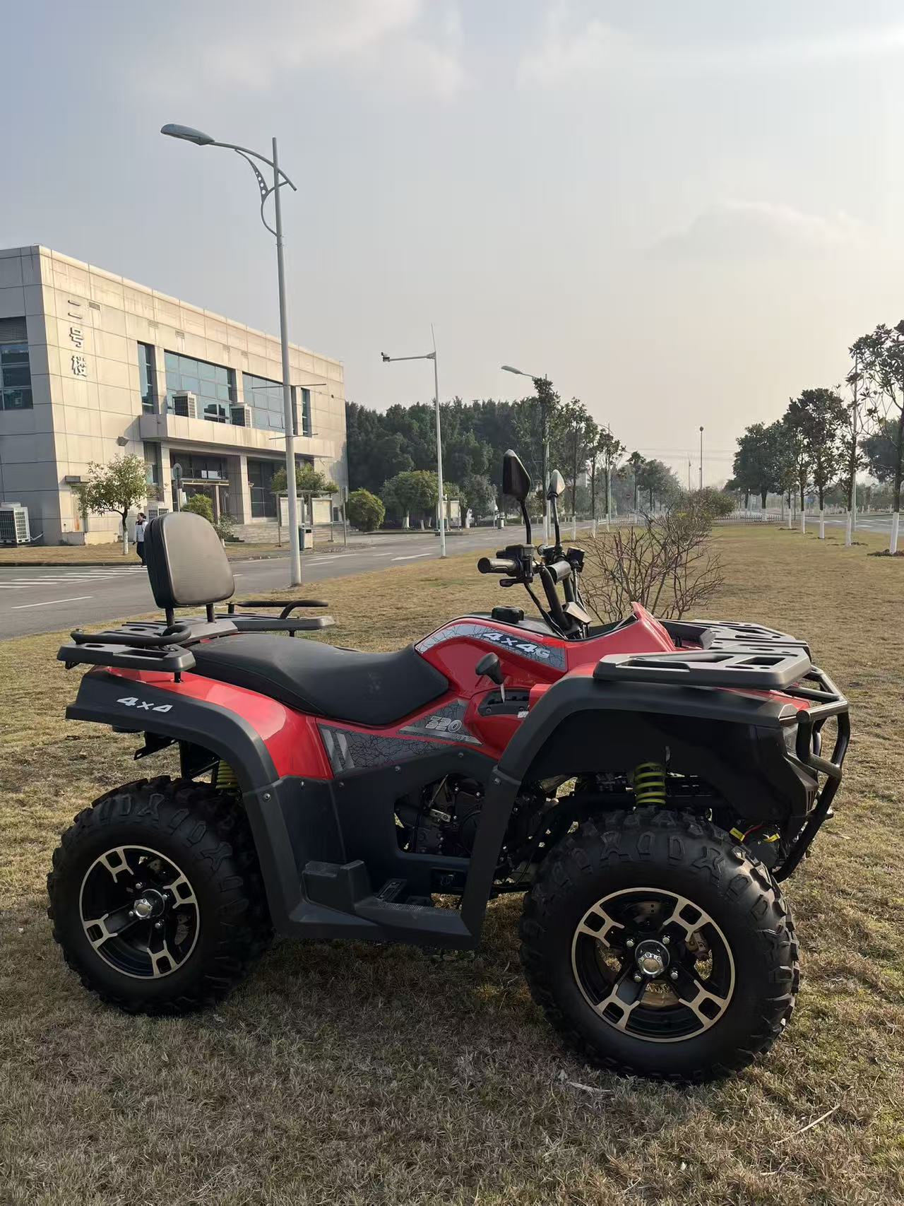 JIALING 300cc 4ストローク自動変速スポーツユー - Outdoor Adventure Quad Biking のレビューと価格